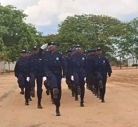 CUNENE: 51 DOS 88 EFECTIVOS DA URP ESTÃO HÁ NOVE MESES SEM SALÁRIO